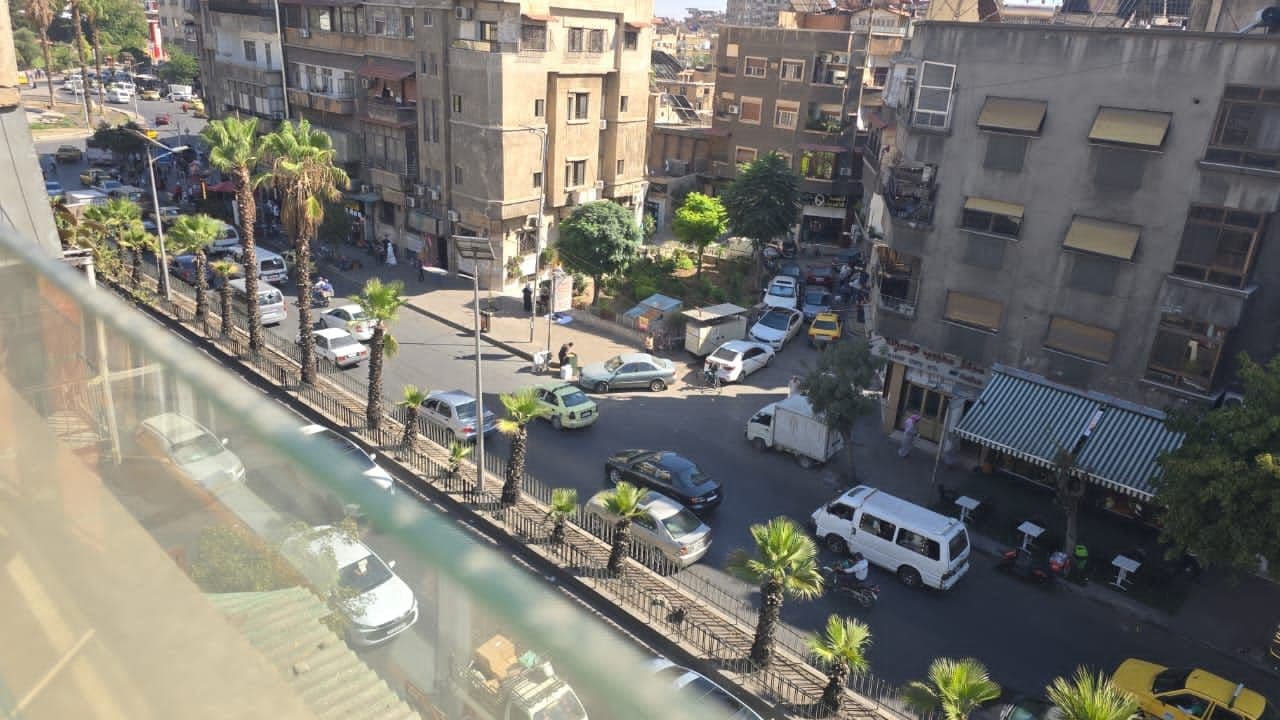 شقة للبيع في كورنيش الميدان، دمشق