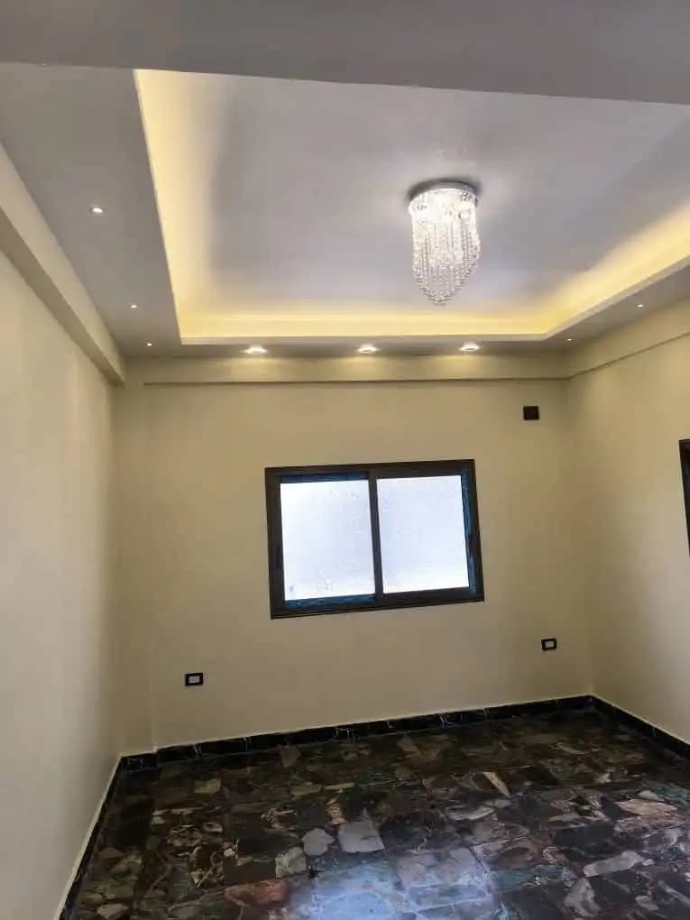 شقة للبيع في Mashro'U Al-Slaiba / Near Shokry Hakem Garden، اللاذقية