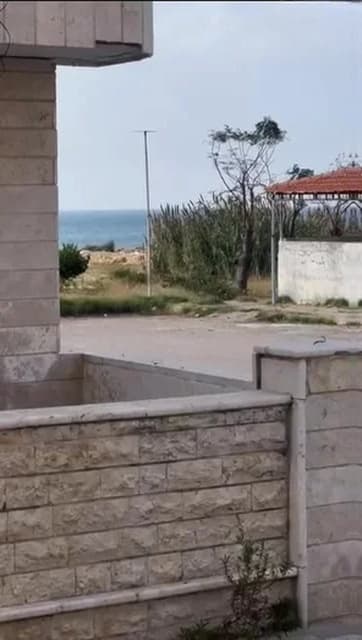 بيت عطلات للبيع في مركز الاذقية، اللاذقية