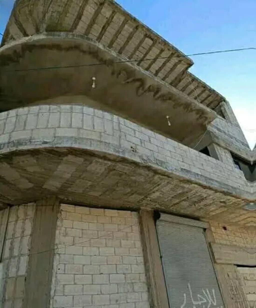 بناء للبيع في كرم الزيتون، حمص